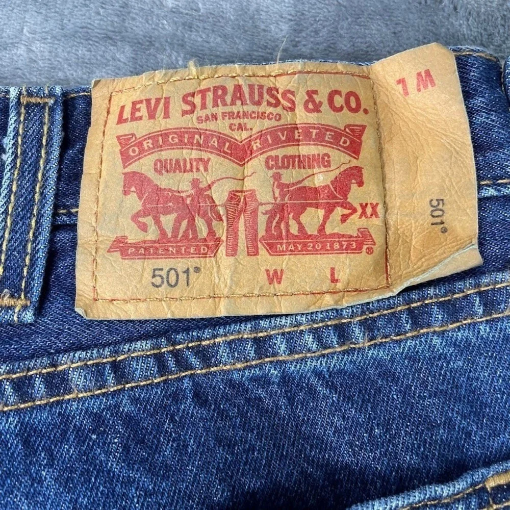 Levi's 501 Straight Leg‎ Button Fly Blue Jeans Mens Sz B&T 48x29 Medium Wash NWT